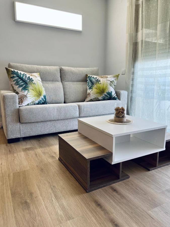 Apartamento En Salou A 20M Playa! Reformado Nuevo كامبريلس المظهر الخارجي الصورة