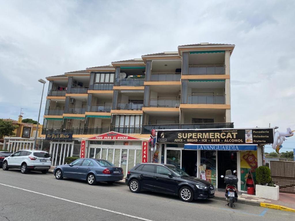 Apartamento En Salou A 20M Playa! Reformado Nuevo كامبريلس المظهر الخارجي الصورة