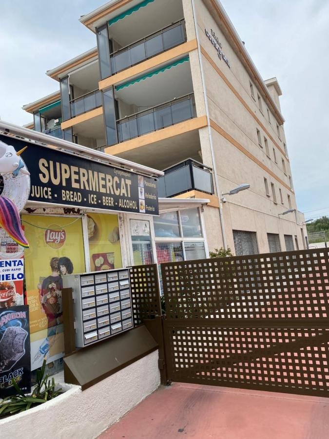 Apartamento En Salou A 20M Playa! Reformado Nuevo كامبريلس المظهر الخارجي الصورة
